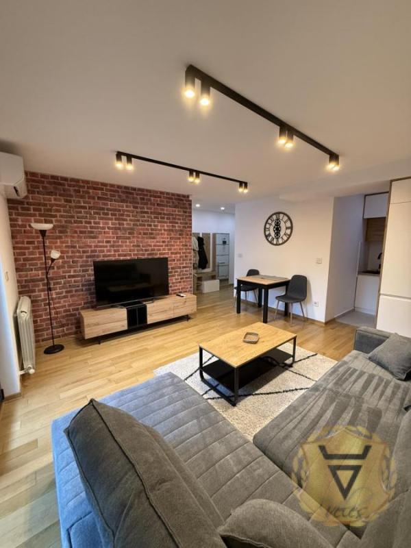 Glavna slika -Dvosoban stan za izdavanje, 47m2, 750€