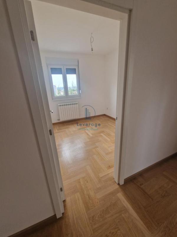 Slika 4 - Dvoiposoban stan na prodaju, 58m2, 126.000€