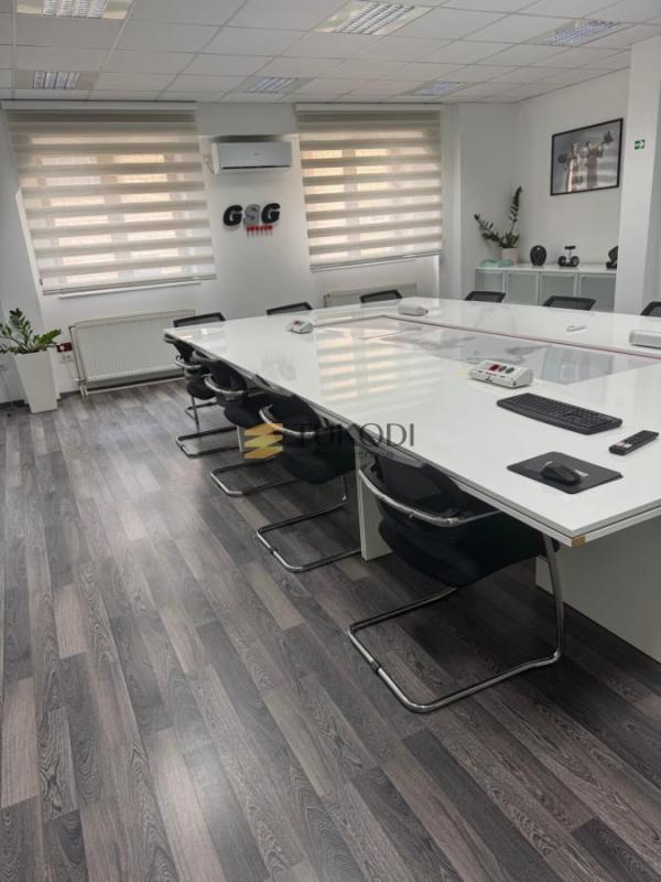 Slika 8 -  Lokal za izdavanje, 780m2, 7.800€