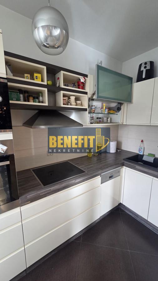 Slika 5 - Petosoban stan na prodaju, 144m2, 452.000€