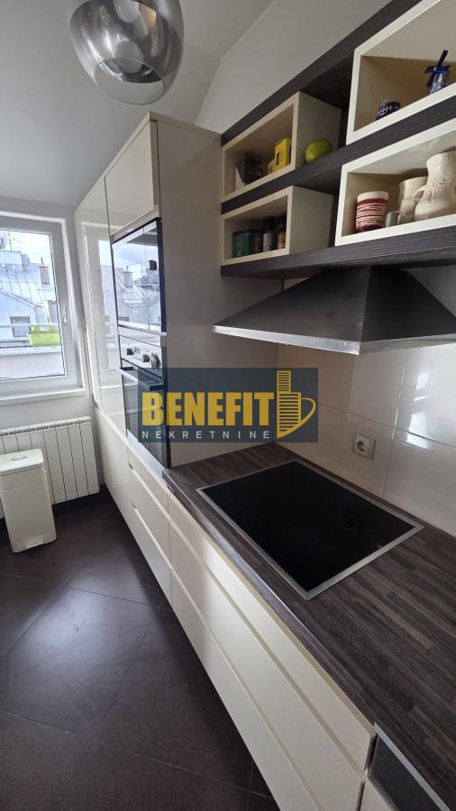 Slika 6 - Petosoban stan na prodaju, 144m2, 452.000€