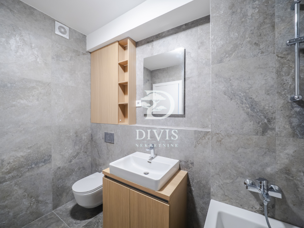 Slika 9 - Jurija Gagarina, Četvorosoban stan na prodaju, 83m2, 390.000€