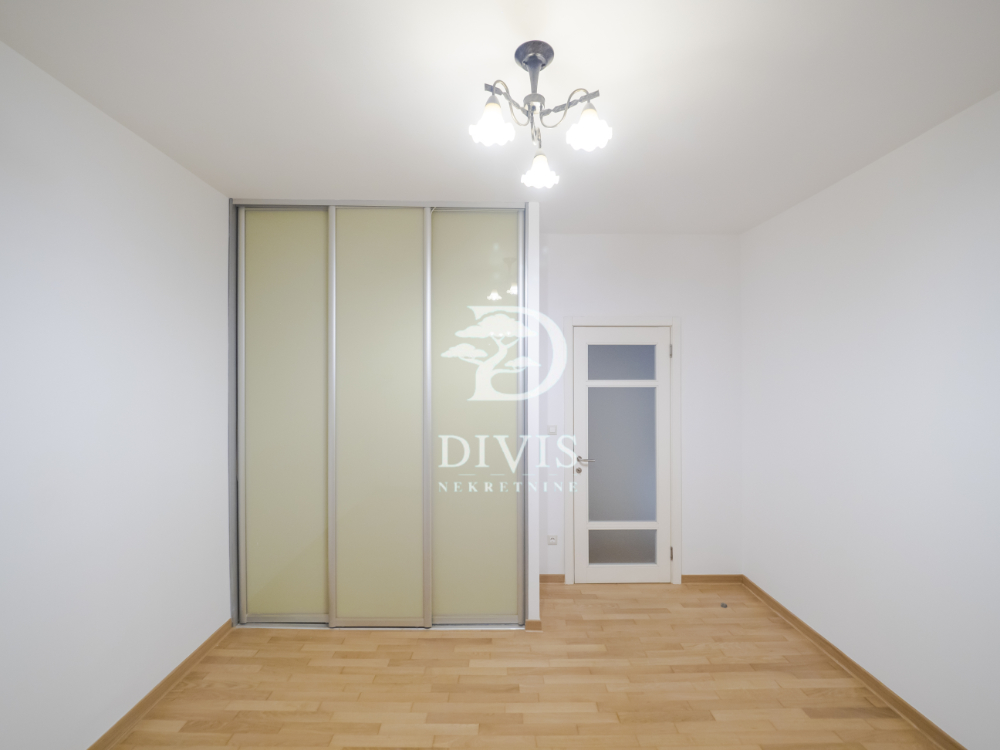 Slika 3 - Kumanovska, Četvorosoban stan na prodaju, 105m2, 485.000€