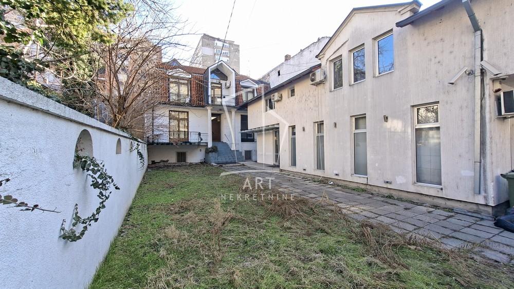 Slika 10 - Milana Tankosića,  Kuća za izdavanje, 487m2, 4.500€