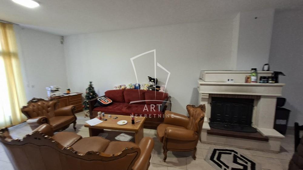 Slika 1 - Milana Tankosića,  Kuća za izdavanje, 487m2, 4.500€