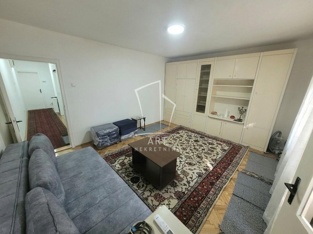 Slika 1 - Jovanke Radaković, Dvosoban stan za izdavanje, 55m2, 400€