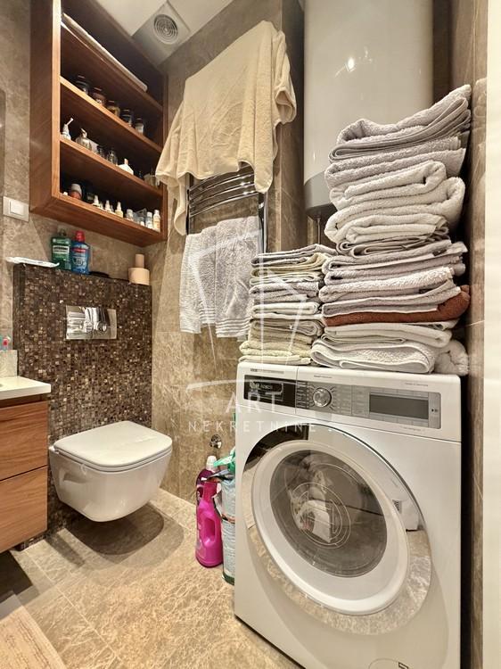 Slika 11 - Bulevar Mihajla Pupina, Trosoban stan na prodaju, 80m2, 360.000€