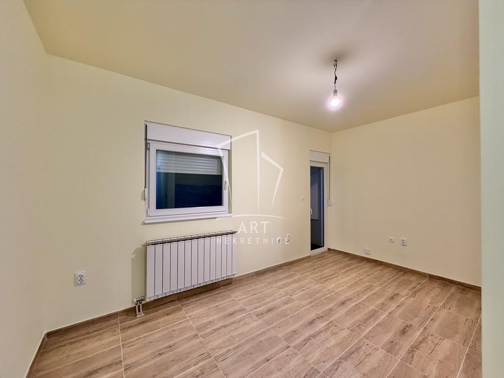 Glavna slika oglasa 383234