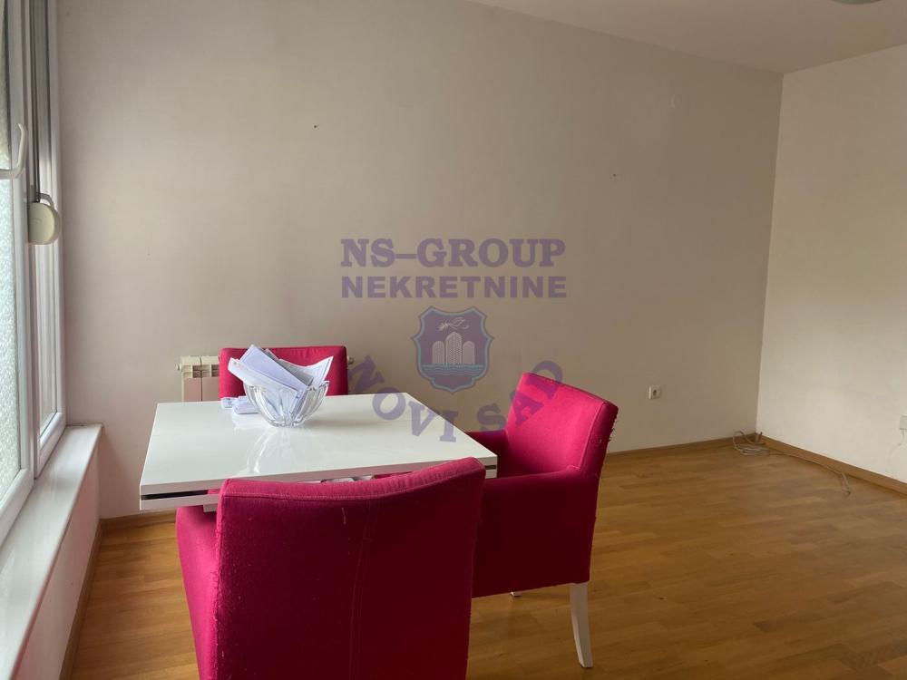 Glavna slika -Dvoiposoban stan na prodaju, 44m2, 194.670€