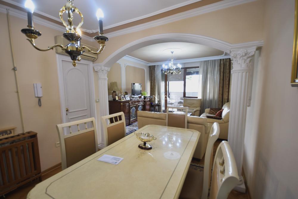 Slika 1 - Milovana Jankovića,  Kuća za izdavanje, 225m2, 1.800€