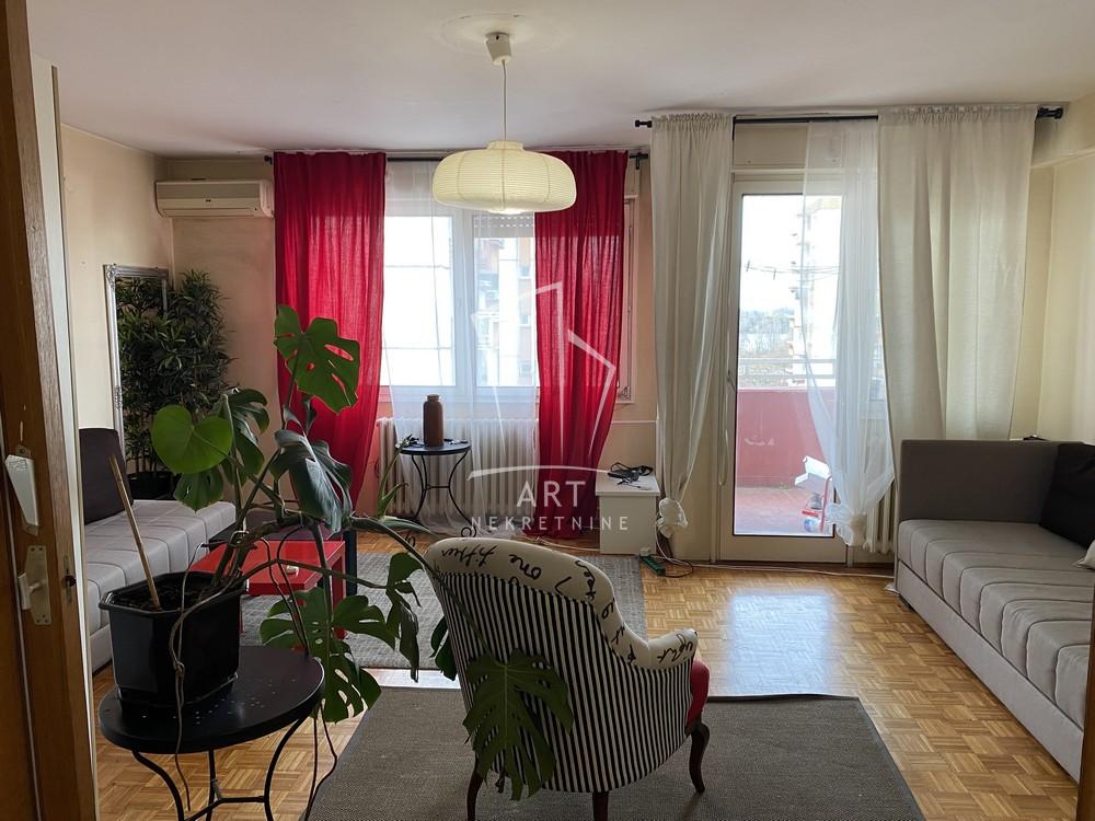 Slika 2 - Pančićeva, Trosoban stan za izdavanje, 78m2, 850€