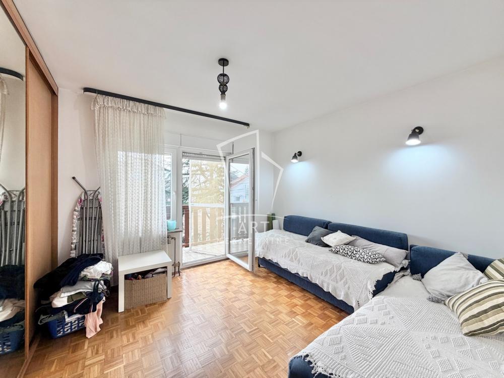 Slika 2 - Doljanska (Sremčica), Kuća na prodaju, 258m2, 200.000€