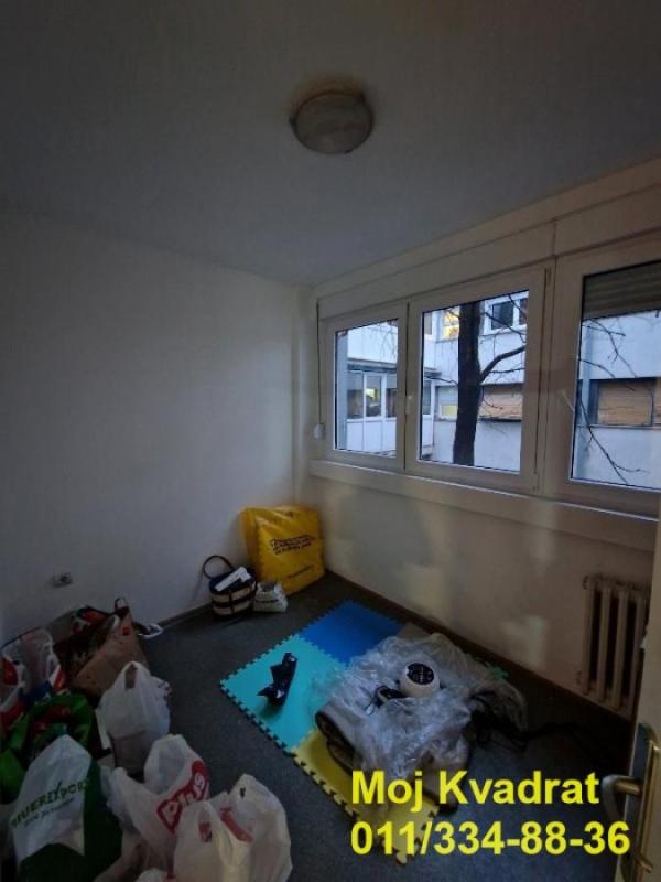 Slika 4 - Trosoban stan za izdavanje, 71m2, 700€