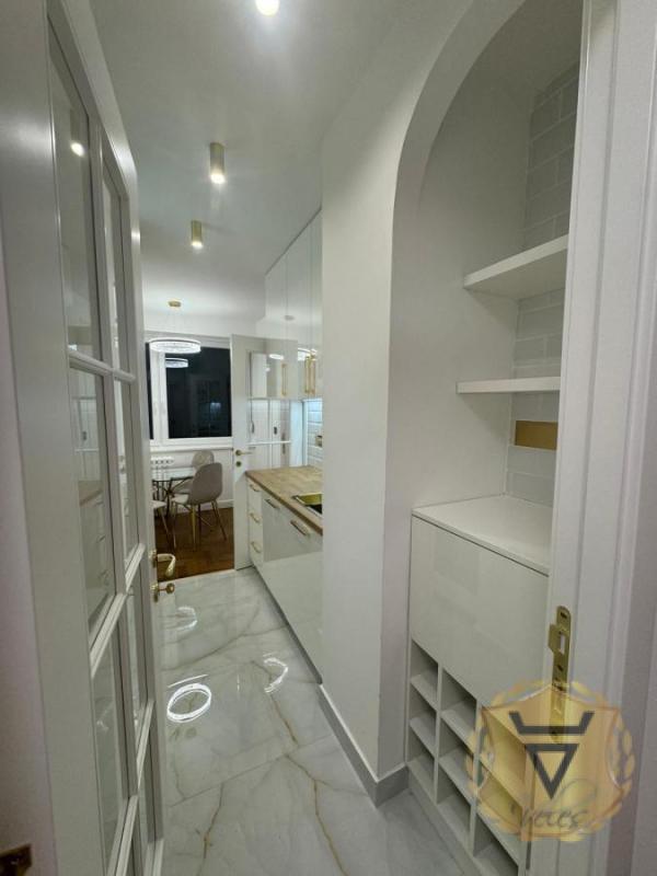 Slika 11 - Dvosoban stan za izdavanje, 53m2, 850€