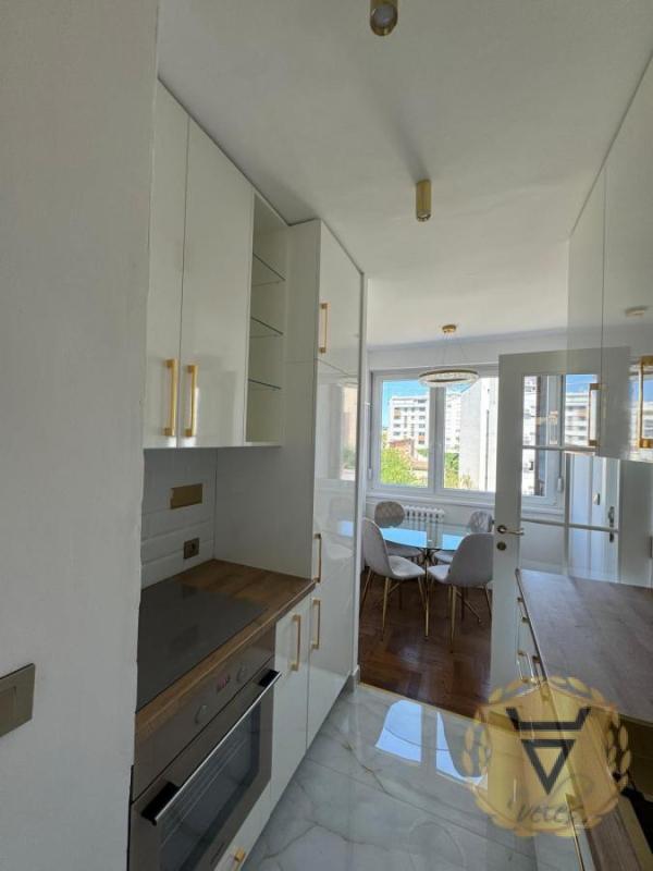 Slika 8 - Dvosoban stan za izdavanje, 53m2, 850€