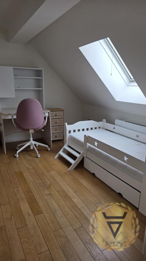 Slika 7 - Petosoban stan za izdavanje, 130m2, 1.500€