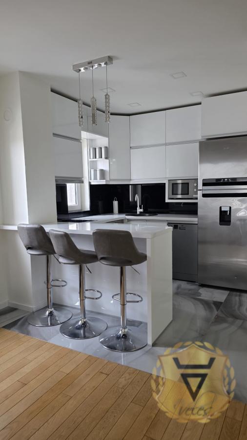 Slika 4 - Petosoban stan za izdavanje, 130m2, 1.500€