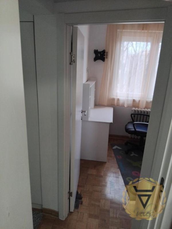 Slika 5 - Četvorosoban stan za izdavanje, 81m2, 700€