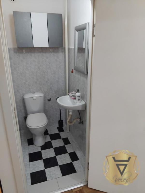 Slika 7 - Četvorosoban stan za izdavanje, 81m2, 700€