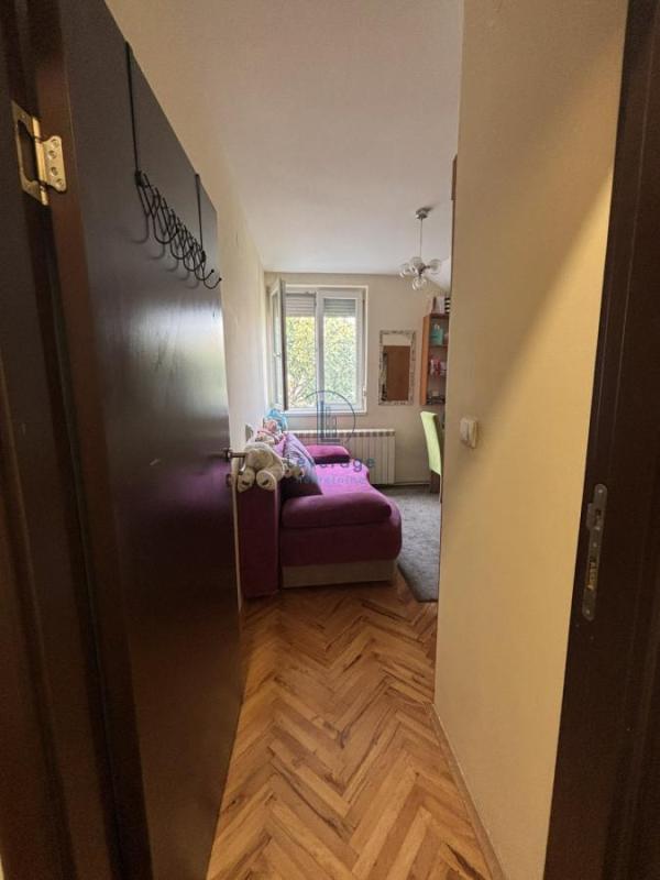 Slika 10 - Šumadijski trg, Četvorosoban stan na prodaju, 58m2, 162.000€
