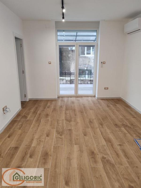 Glavna slika -Zeleni venac, Dvoiposoban stan za izdavanje, 76m2, 1.200€