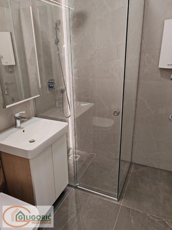 Slika 3 - Zeleni venac, Dvoiposoban stan za izdavanje, 76m2, 1.200€