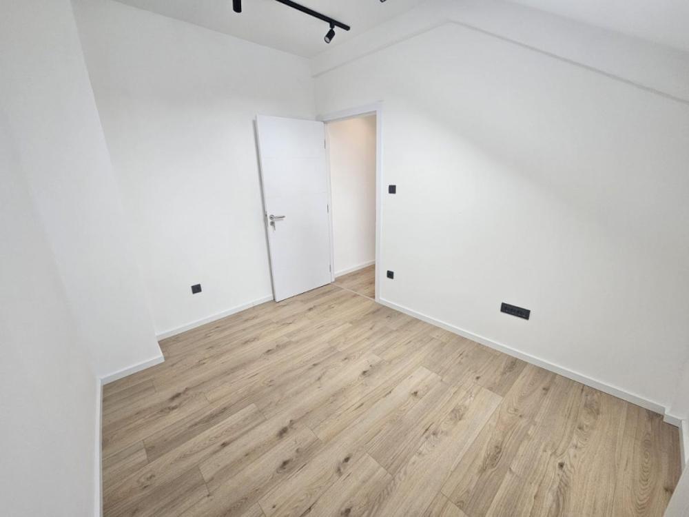 Slika 9 - Dvoiposoban stan na prodaju, 58m2, 195.000€