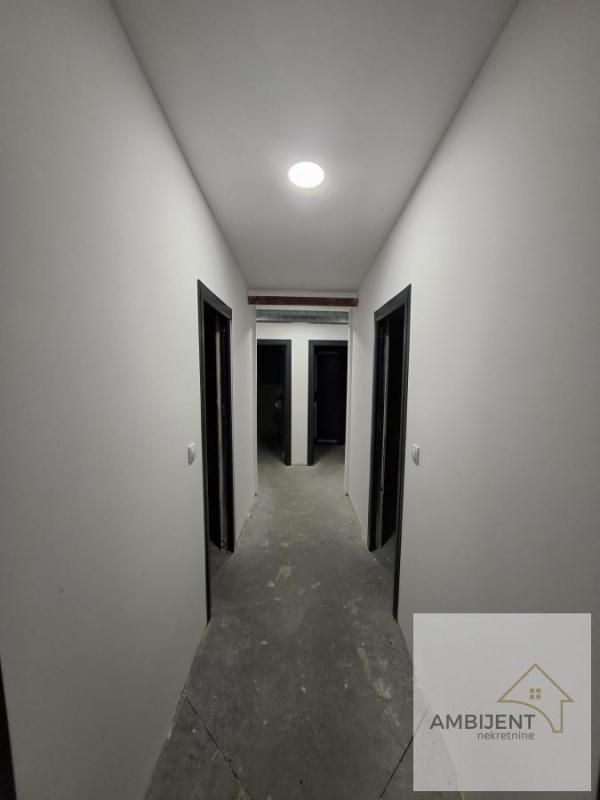 Slika 4 -  Lokal za izdavanje, 700m2, 4.100€