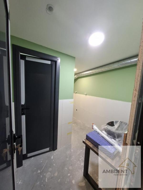 Slika 3 -  Lokal za izdavanje, 700m2, 4.100€