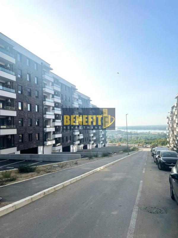 Slika 1 -  Lokal na prodaju, 292m2, 890.000€