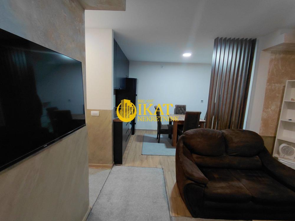 Slika 2 - Dvoiposoban stan za izdavanje, 49m2, 500€