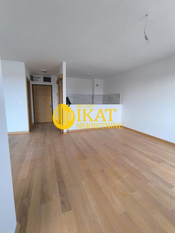 Slika 7 - Šumadijska, Trosoban stan na prodaju, 91m2, 300.000€
