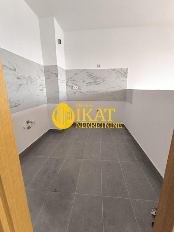 Slika 8 - Šumadijska, Trosoban stan na prodaju, 91m2, 300.000€