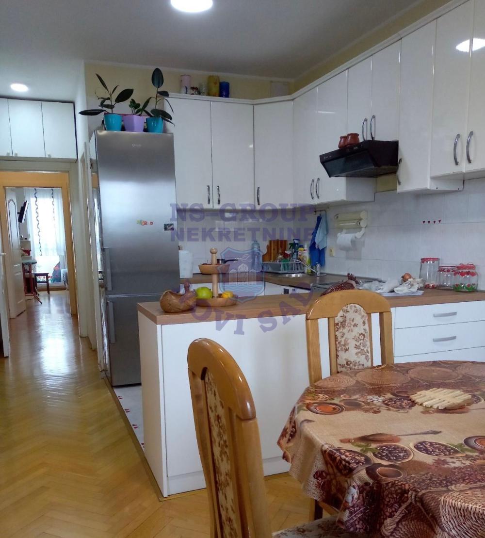 Slika 1 - Troiposoban stan na prodaju, 100m2, 412.000€