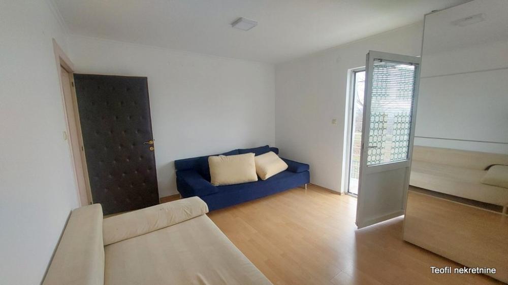 Slika 1 - Sime Matavulja, Dvosoban stan za izdavanje, 48m2, 400€