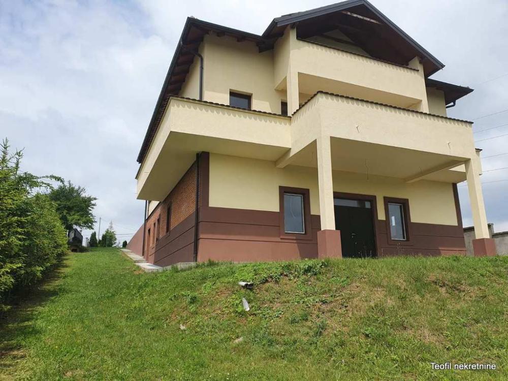 Slika 1 - Avalska,  Kuća na prodaju, 185m2, 320.000€