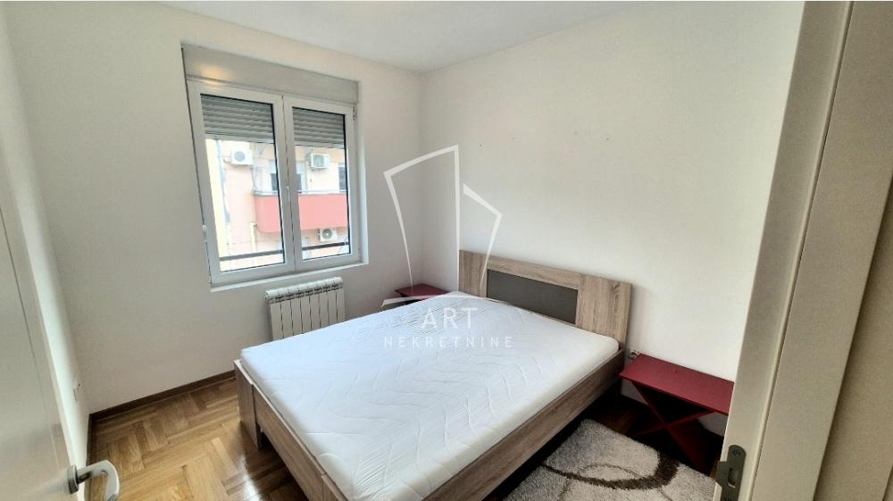 Slika 4 - Marka Oreškovića, Trosoban stan za izdavanje, 49m2, 750€