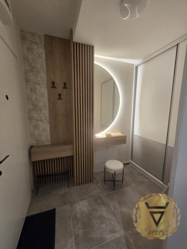 Slika 8 - Dvosoban stan za izdavanje, 52m2, 900€