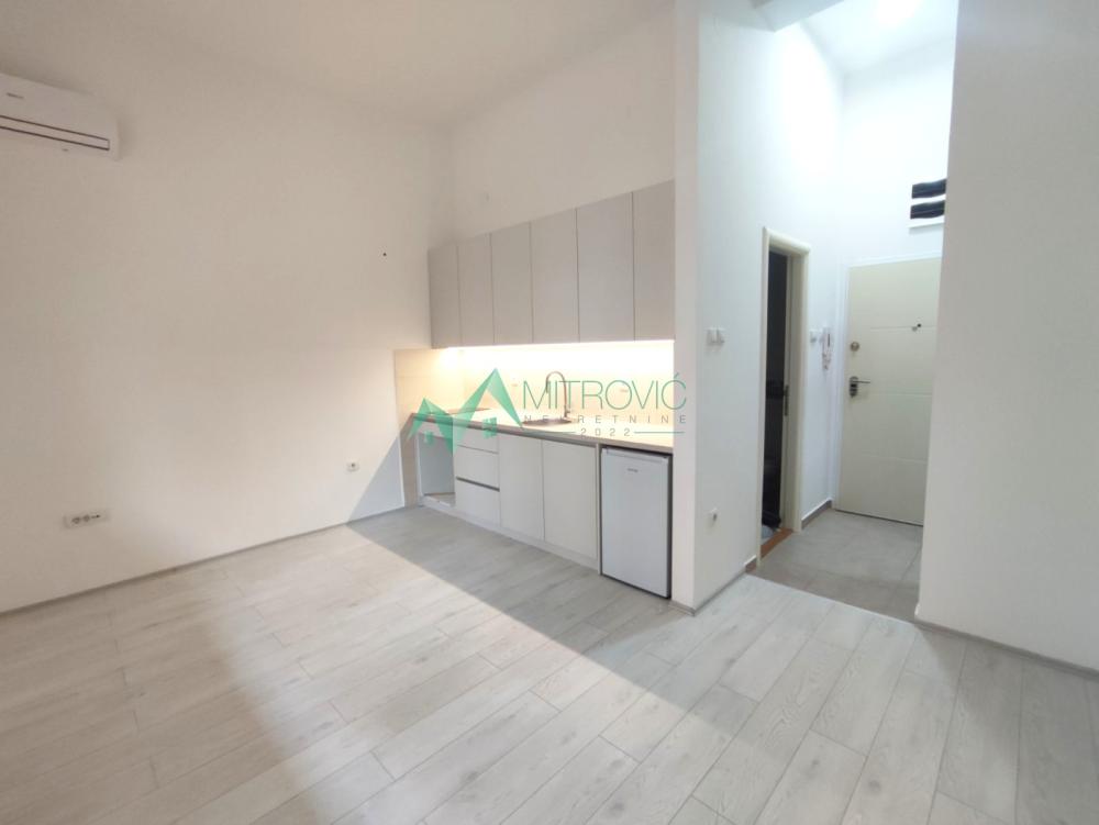 Slika 9 -  Stan za izdavanje, 23m2, 270€