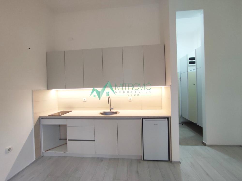 Slika 8 -  Lokal za izdavanje, 23m2, 330€