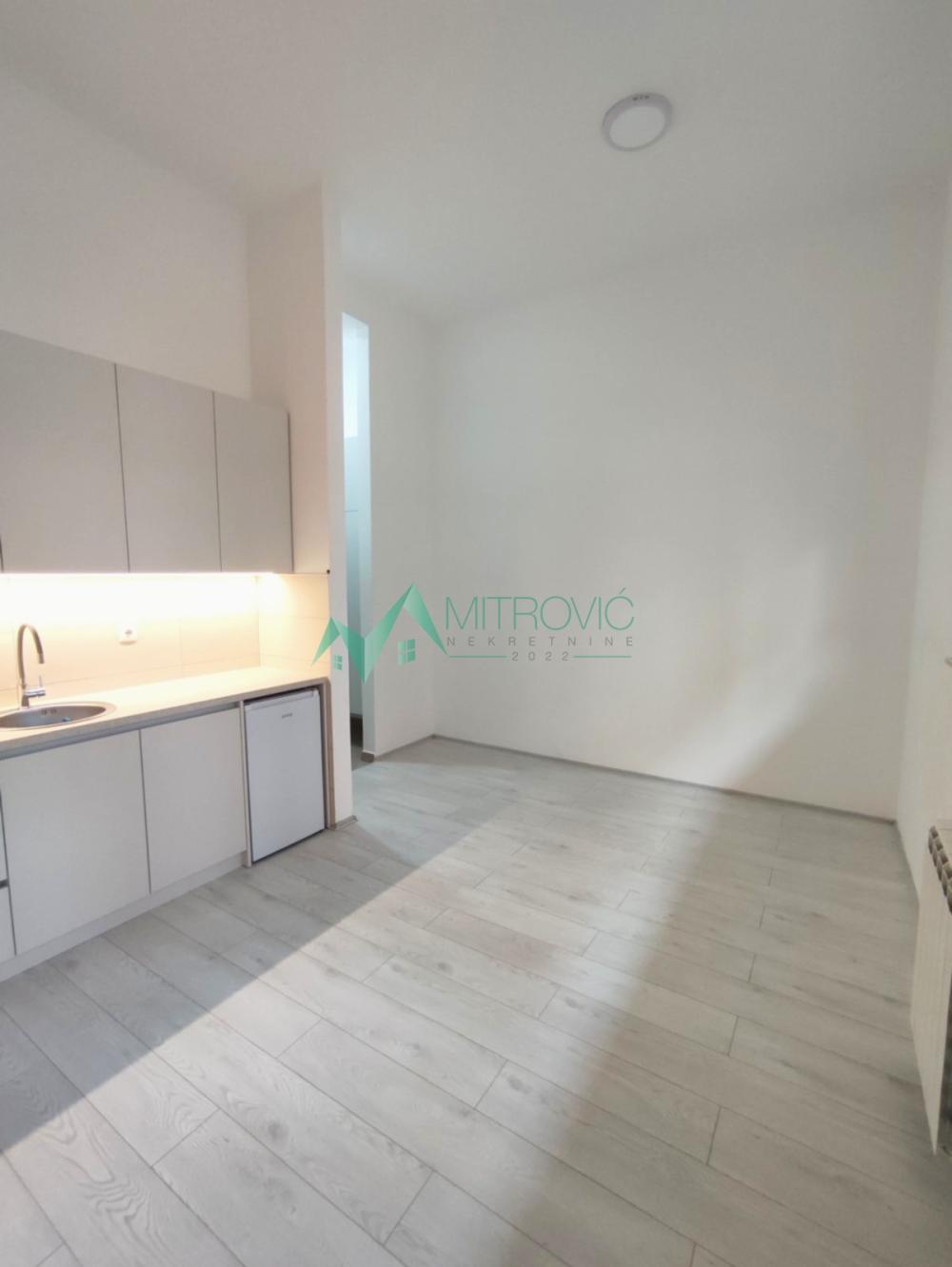 Slika 4 -  Lokal za izdavanje, 23m2, 330€