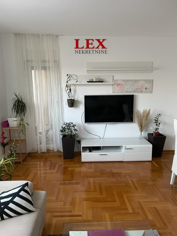 Slika 1 - Generala Vladimira Kondica, Trosoban stan za izdavanje, 83m2, 750€