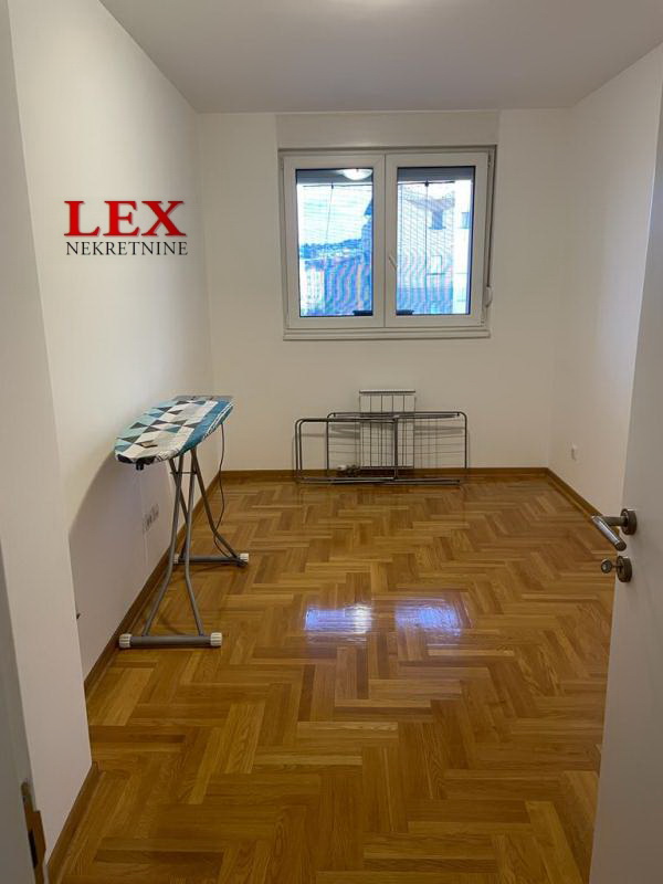 Slika 9 - Generala Vladimira Kondica, Trosoban stan za izdavanje, 83m2, 750€