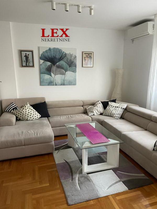 Glavna slika -Generala Vladimira Kondica, Trosoban stan za izdavanje, 83m2, 750€