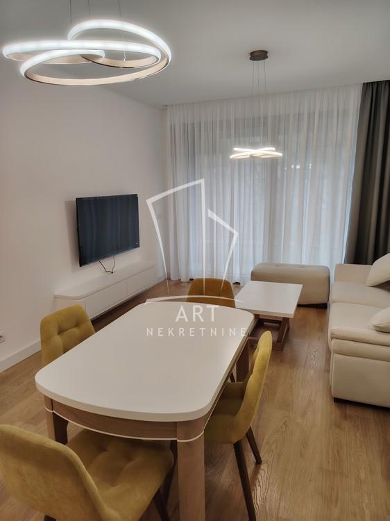 Slika 2 - Bulevar Kralja Aleksandra, Dvosoban stan za izdavanje, 56m2, 1.500€