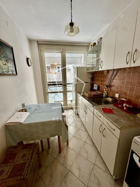 Slika 2 - Ivana Đaje, Dvosoban stan za izdavanje, 48m2, 500€