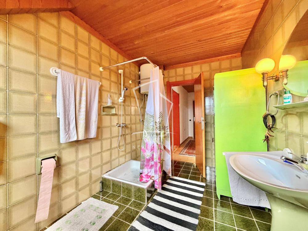 Slika 11 - Bratstva i jedinstva,  Kuća na prodaju, 399m2, 250.000€