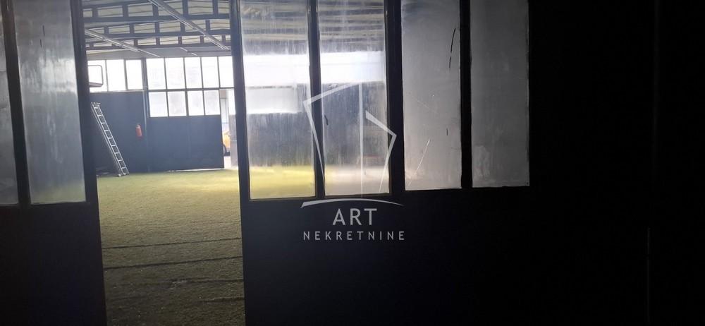 Slika 4 - Jaše Ignjatovića,  Lokal za izdavanje, 200m2, 1.000€