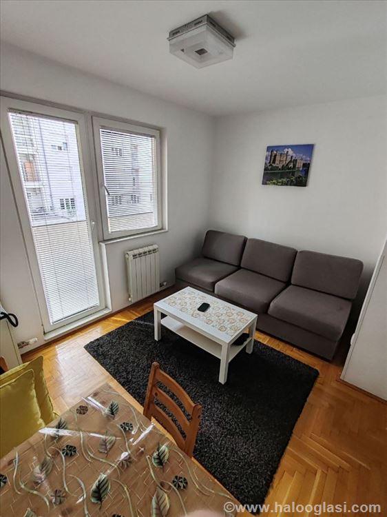 Slika 1 - Ljubljanska, Jednoiposoban stan za izdavanje, 35m2, 400€