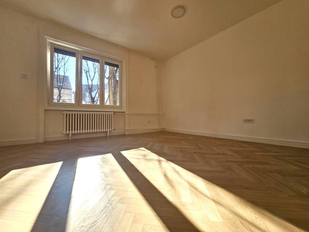 Slika 1 - Trosoban stan na prodaju, 85m2, 306.400€